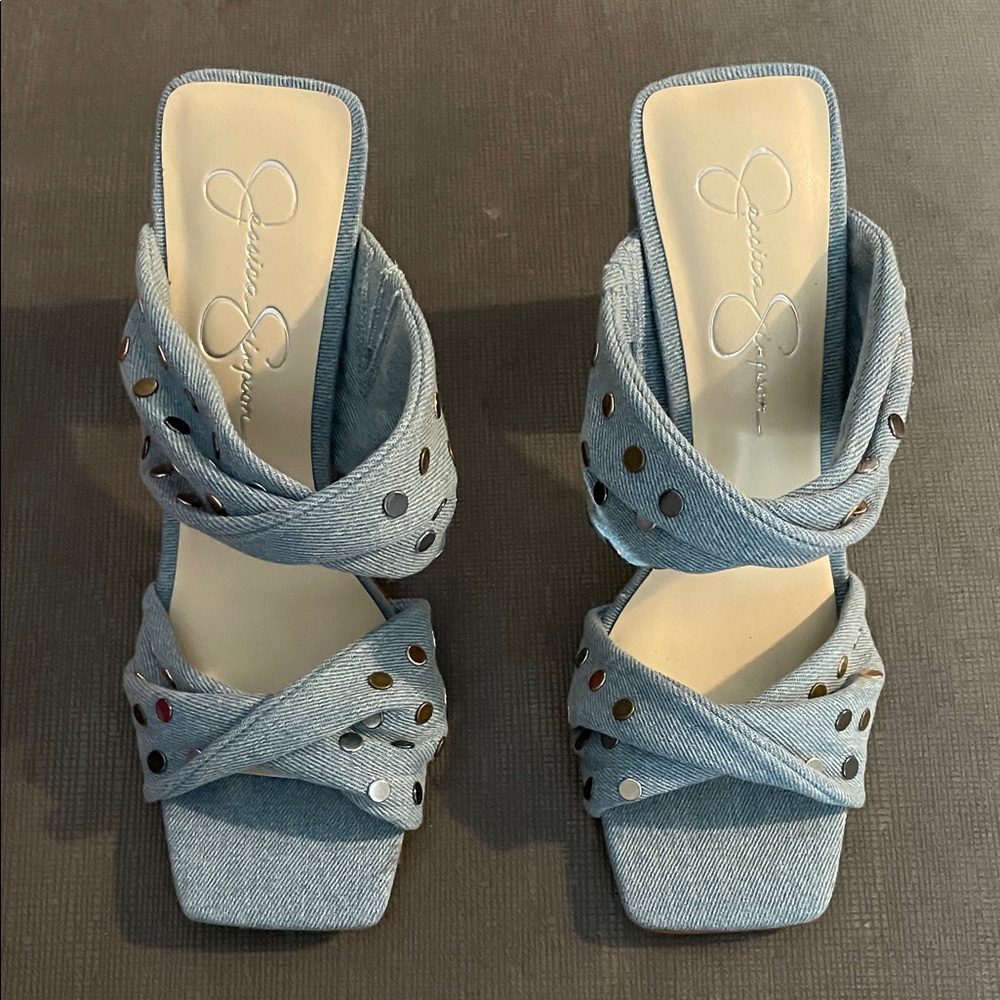 Jessica Simpson Blue Heels Elegant Design